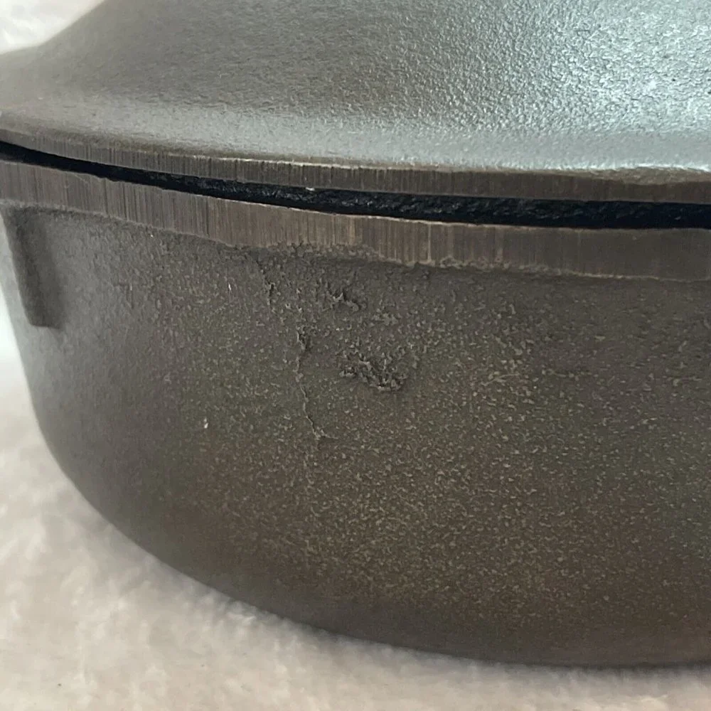 Vintage Cast Iron Lodge 2qt sauce pan HTF recently seasoned‎